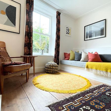Janies Cottage~ Mousehole~Eclectic Interiors & Vintage Charm المظهر الخارجي الصورة